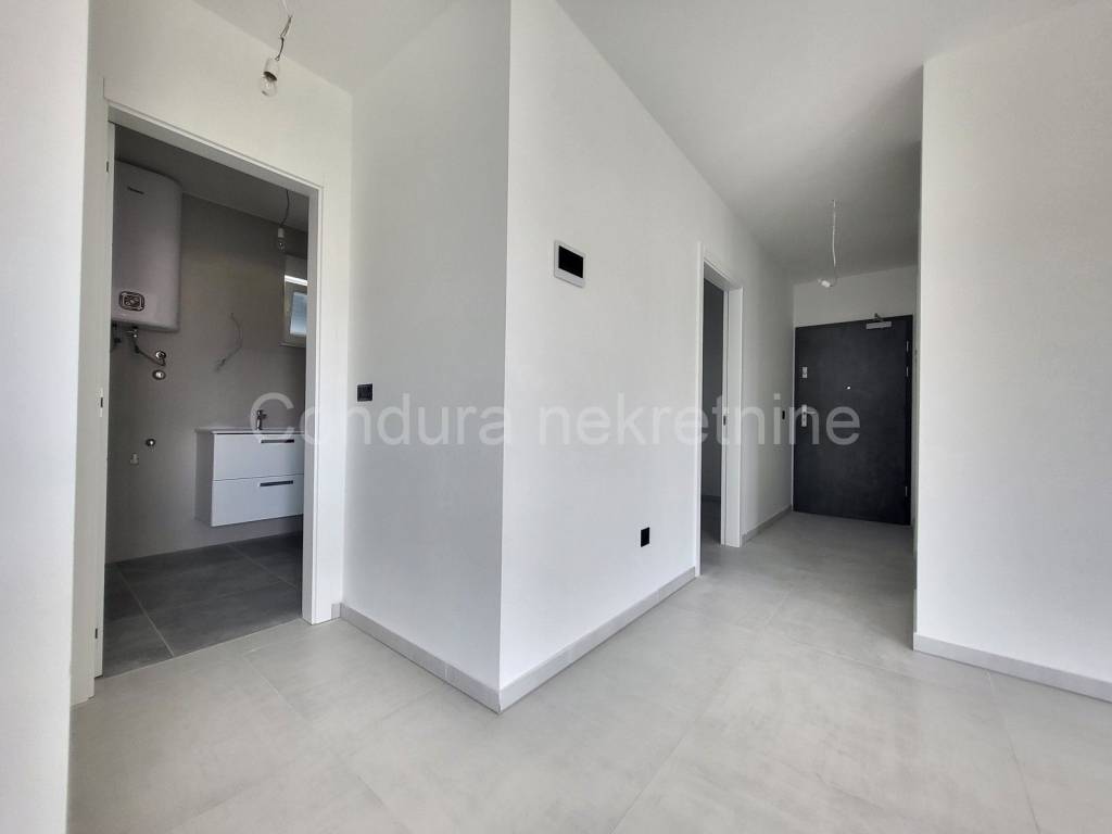 Apartman na moru, Prodaja, Nin, Nin