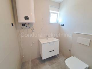 Apartman na moru, Prodaja, Nin, Nin