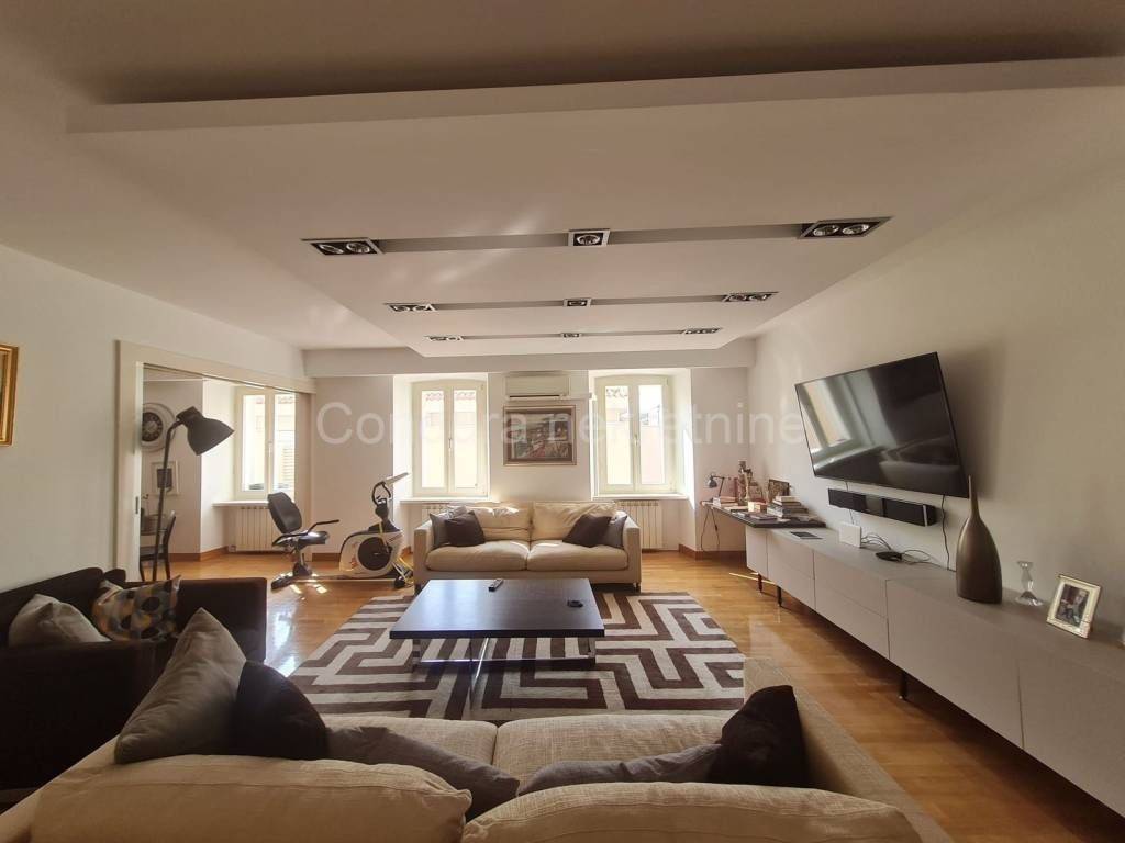 Stan u zgradi, Prodaja, Zadar, Zadar