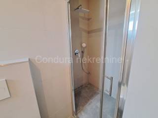Apartman na moru, Prodaja, Nin, Nin