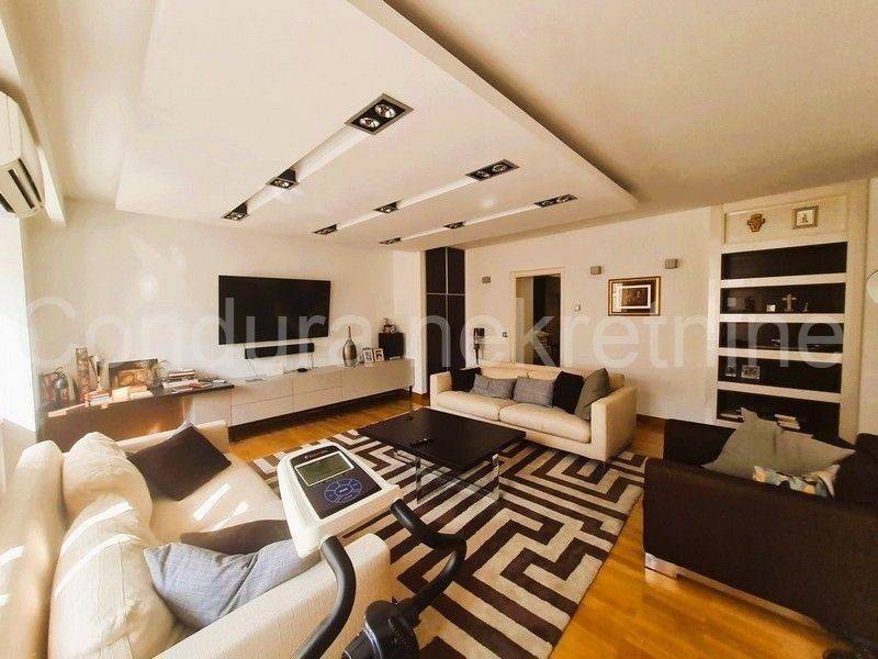 Stan u zgradi, Prodaja, Zadar, Zadar