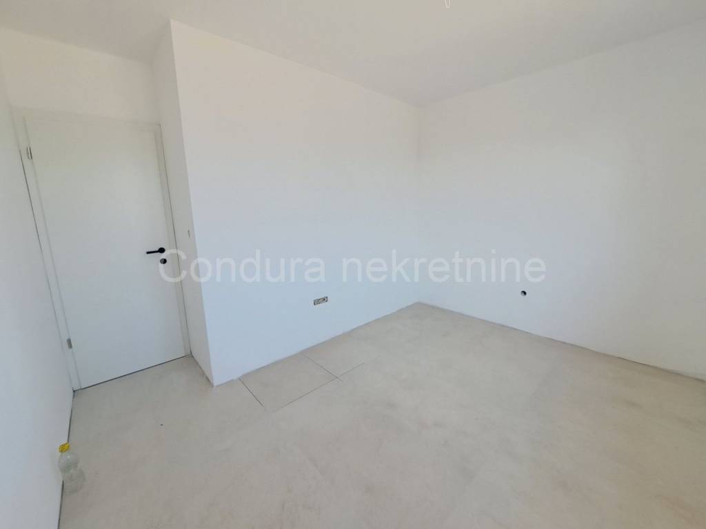 Kuća u nizu, Prodaja, Vrsi, Vrsi