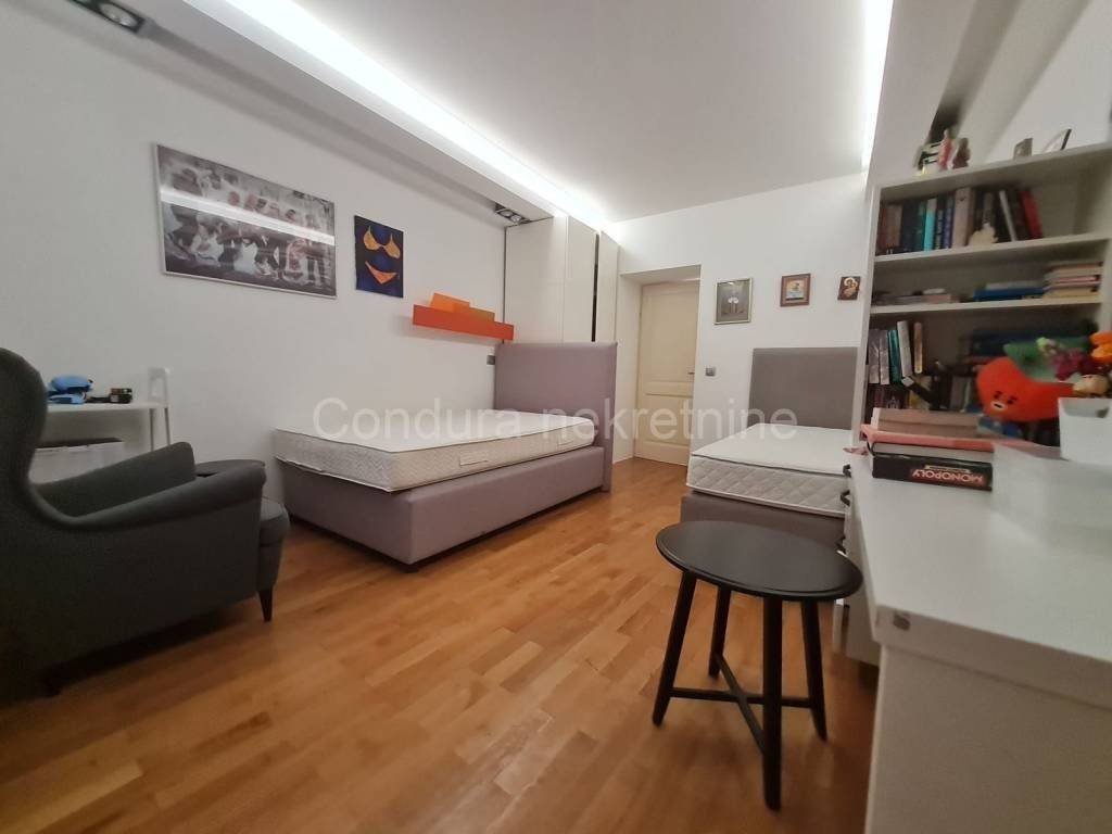 Stan u zgradi, Prodaja, Zadar, Zadar