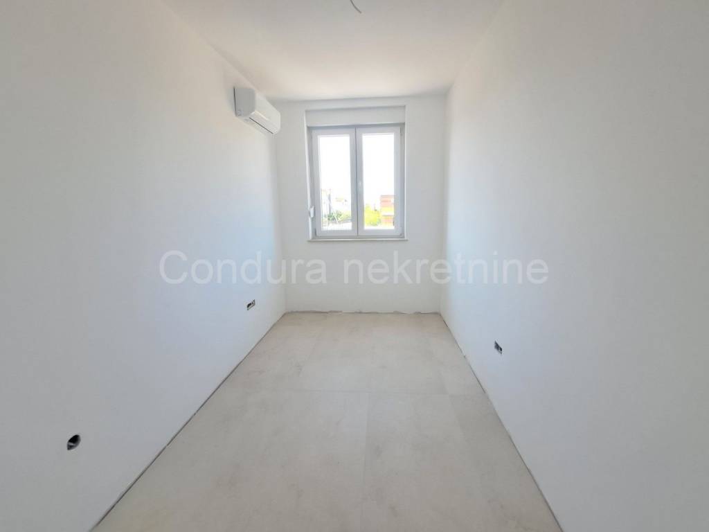 Kuća u nizu, Prodaja, Vrsi, Vrsi