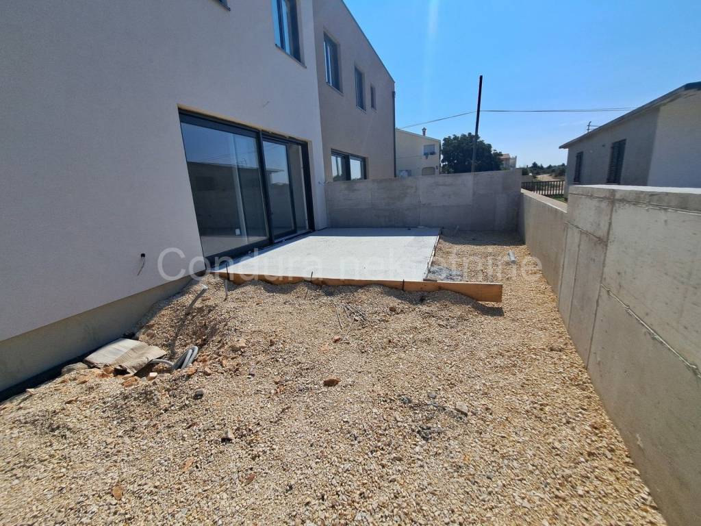 Kuća u nizu, Prodaja, Vrsi, Vrsi