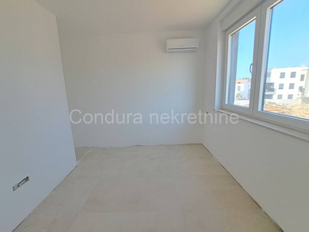 Kuća u nizu, Prodaja, Vrsi, Vrsi