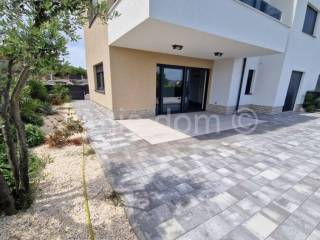 Apartman na moru, Prodaja, Murter, Murter