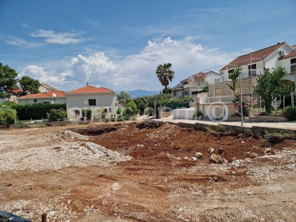 Građevinsko zemljište, Prodaja, Sutivan, Sutivan