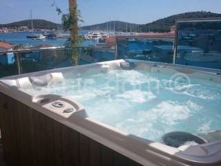 Vila, Prodaja, Rogoznica, Rogoznica