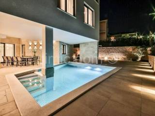 Luksuzna vila, Prodaja, Trogir, Ciovo