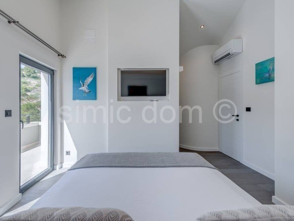 Luksuzna vila, Prodaja, Supetar, Supetar