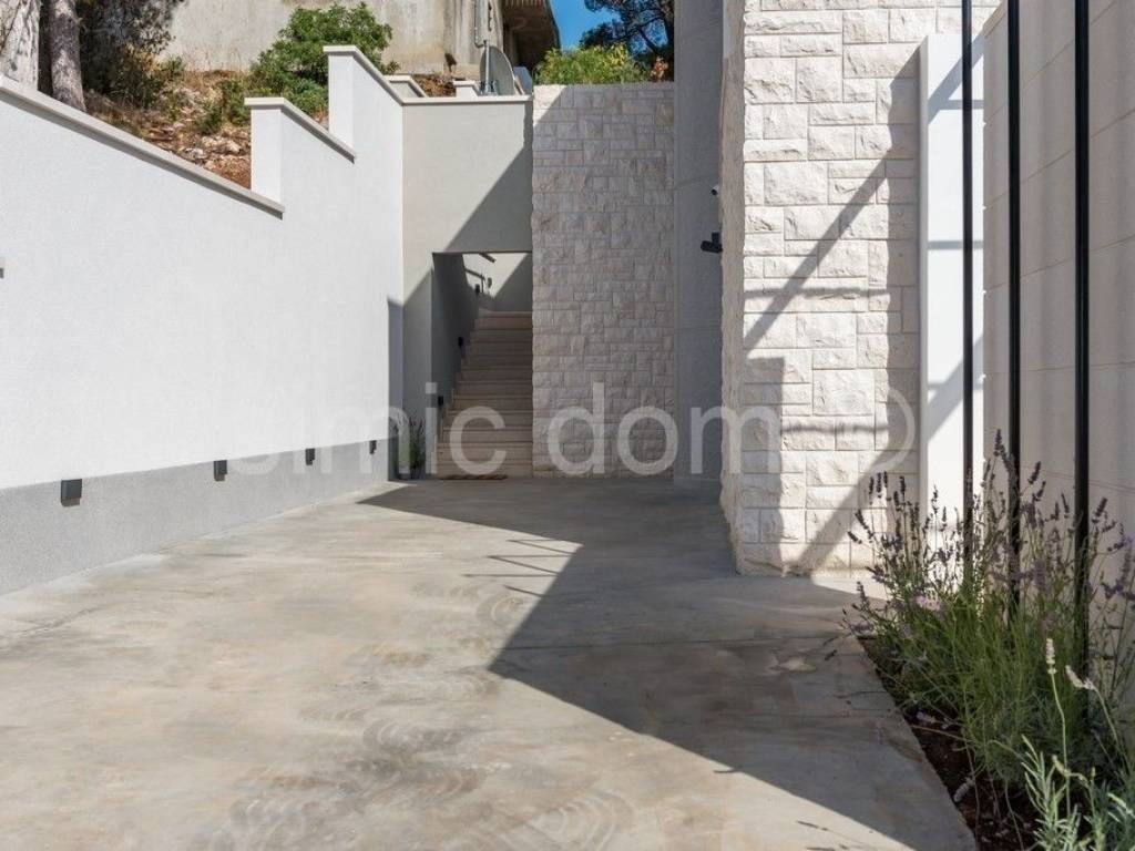 Luksuzna vila, Prodaja, Supetar, Supetar