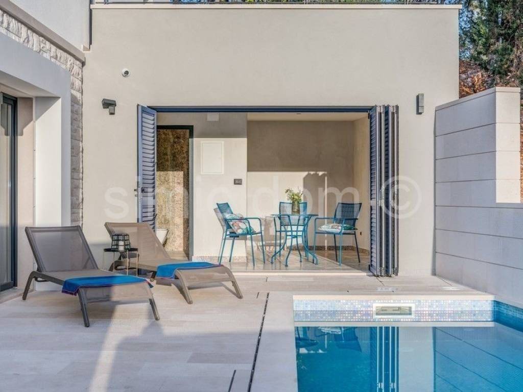 Luksuzna vila, Prodaja, Supetar, Supetar