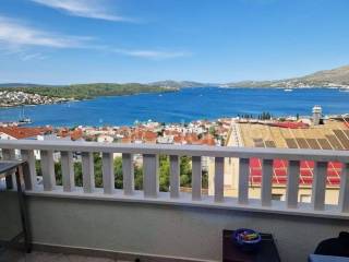 Apartman na moru, Prodaja, Okrug, Okrug Gornji