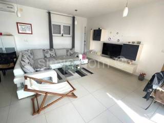 Apartman na moru, Prodaja, Okrug, Okrug Gornji