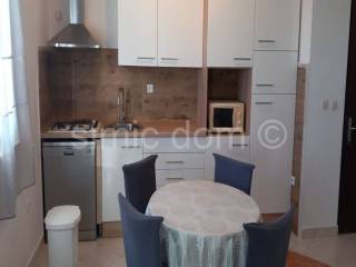 Stan u zgradi, Prodaja, Rogoznica, Rogoznica