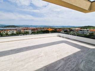 Apartman na moru, Prodaja, Murter, Murter