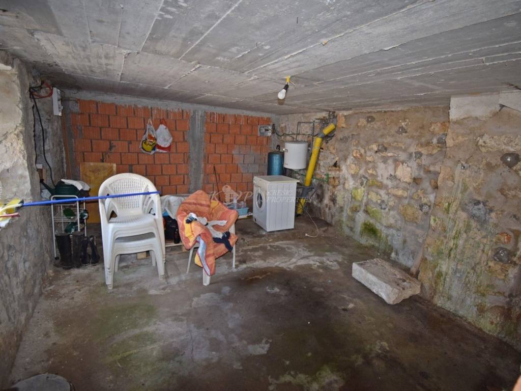 Kamena kuća, Prodaja, Dubrovačko primorje, Majkovi