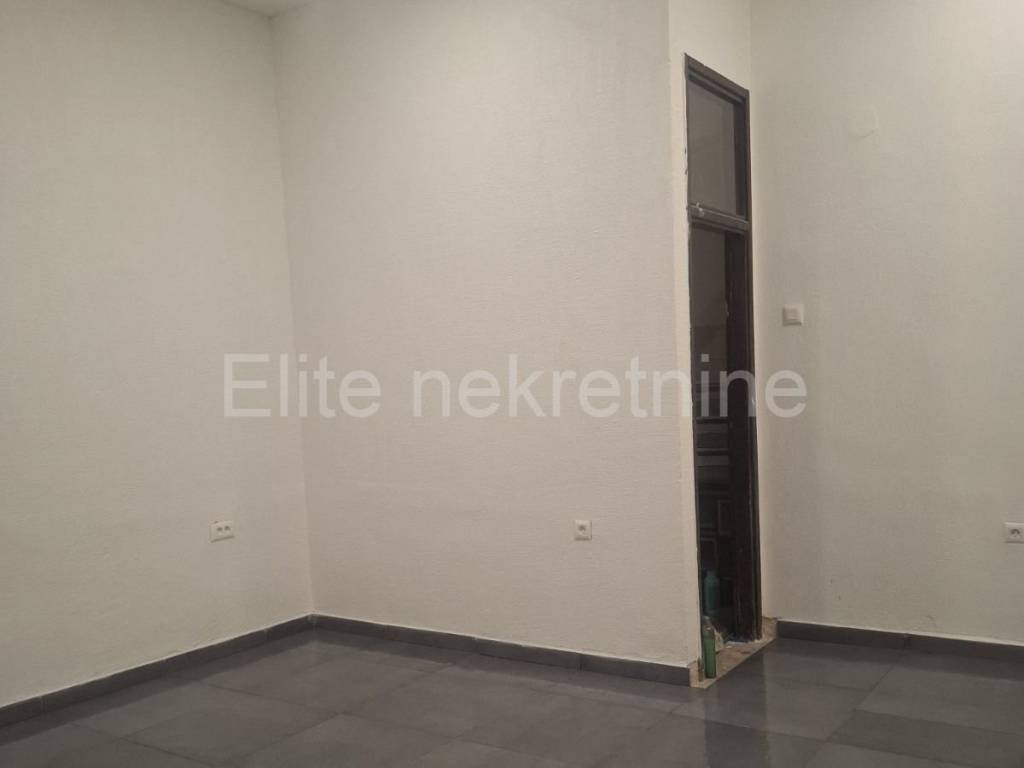 Prodajno-skladišni prostor, Prodaja, Rijeka, Sjever