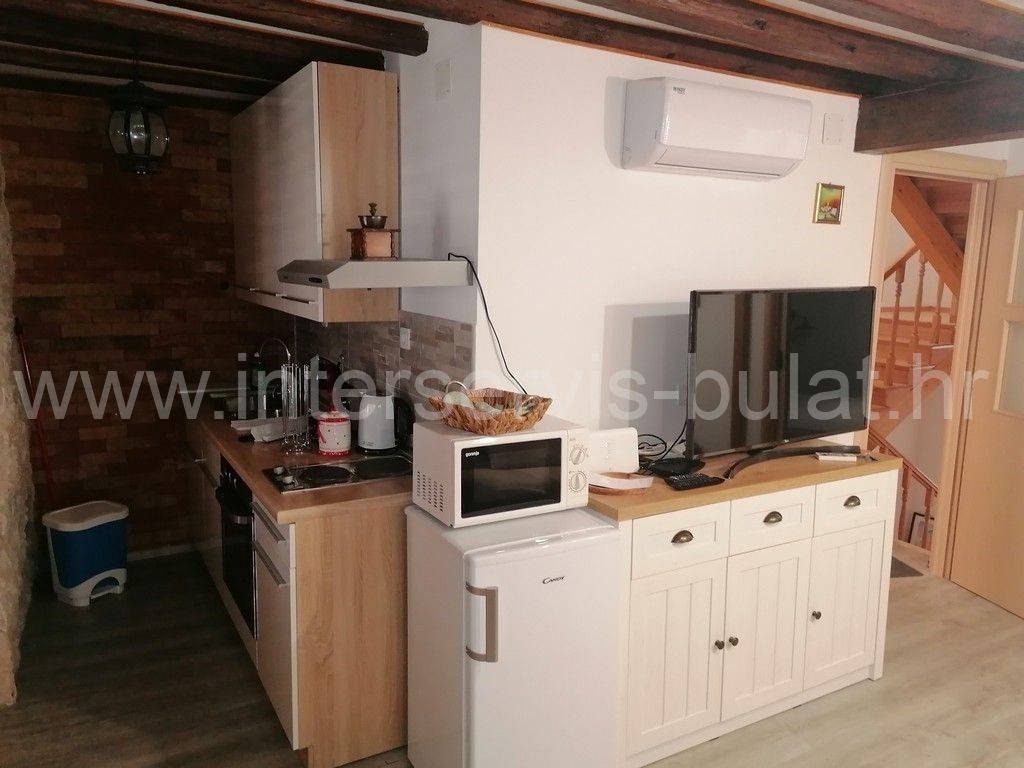 Stan u kući, Prodaja, Skradin, Skradin