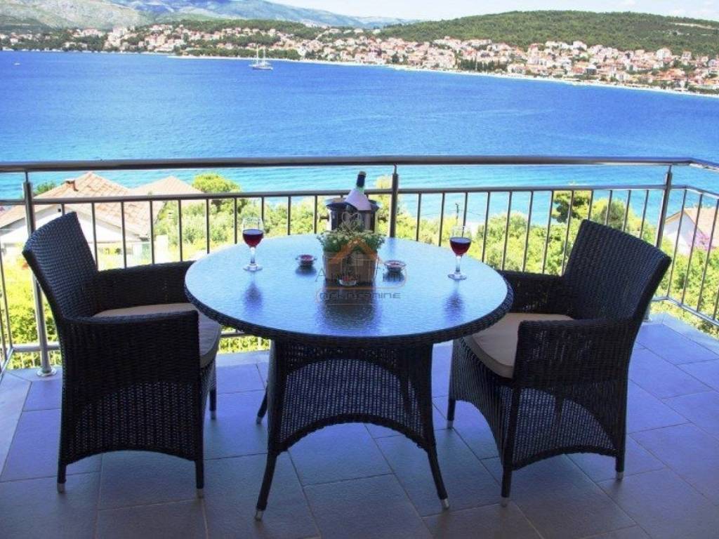 House with apartments, Sale, Okrug, Okrug Donji