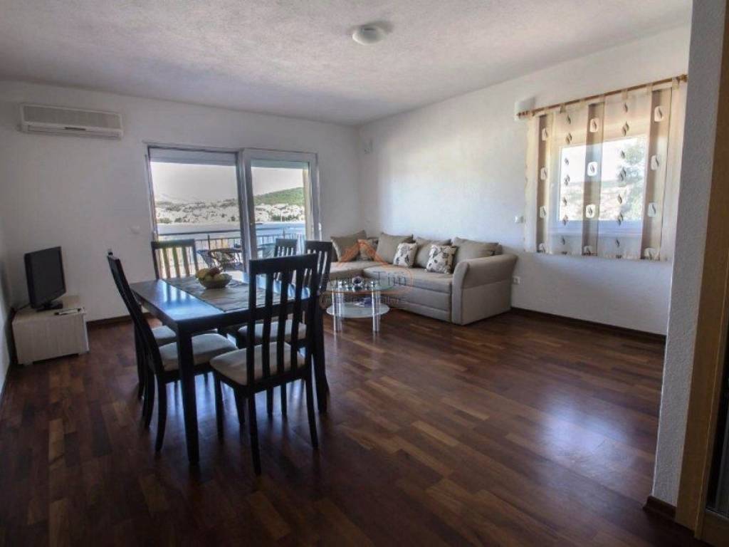 House with apartments, Sale, Okrug, Okrug Donji
