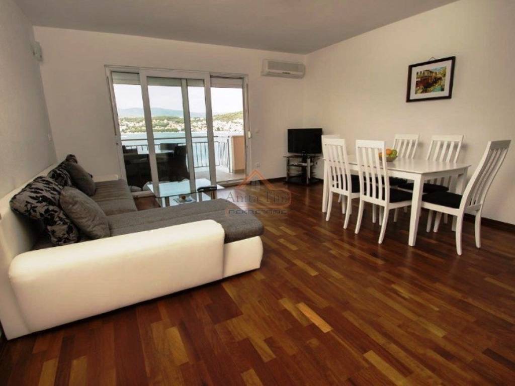 House with apartments, Sale, Okrug, Okrug Donji