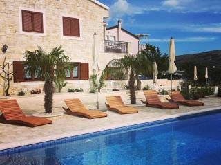 Villa, Sale, Marina, Marina
