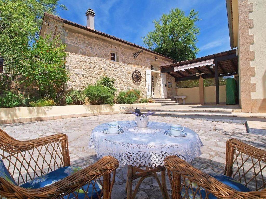 Stone house, Sale, Drniš, Siverić