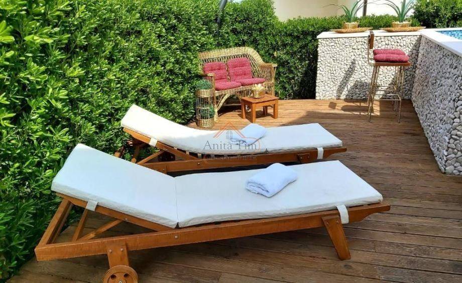 House with apartments, Sale, Split - Okolica, Slatine