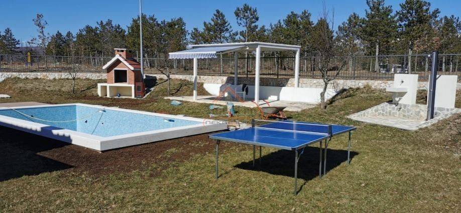 One-storey house, Sale, Trilj, Tijarica