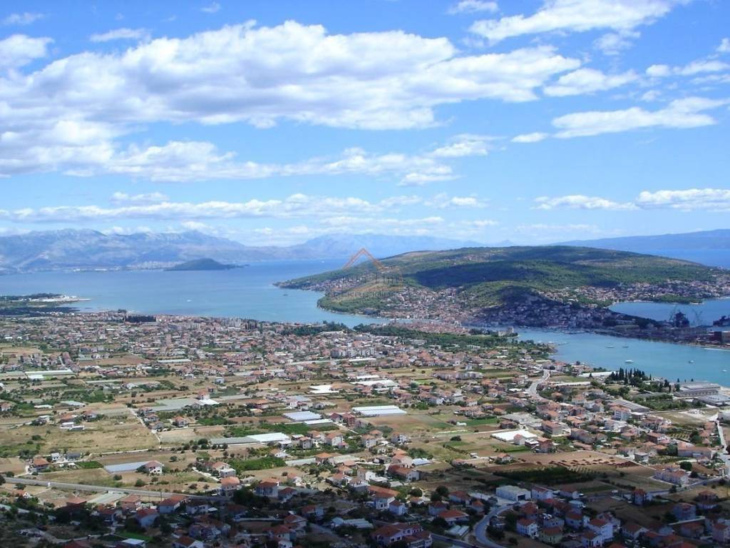 House with apartments, Sale, Trogir, Čiovo