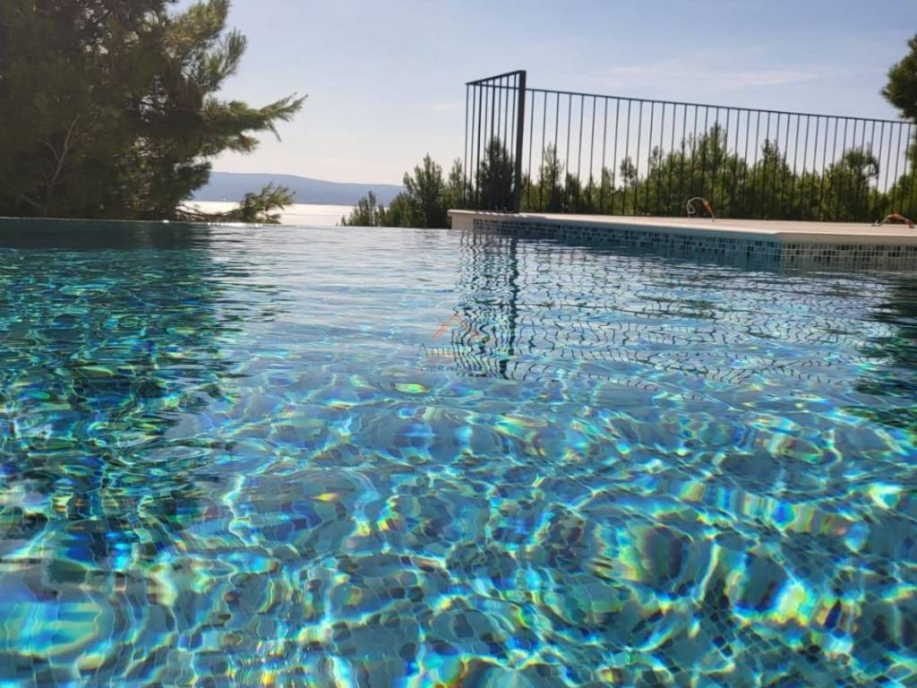 Villa, Sale, Dugi rat, Dugi Rat