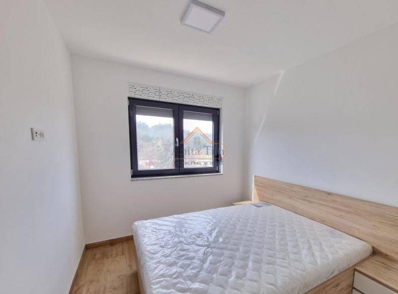 Flat in a building, Sale, Nin, Zaton