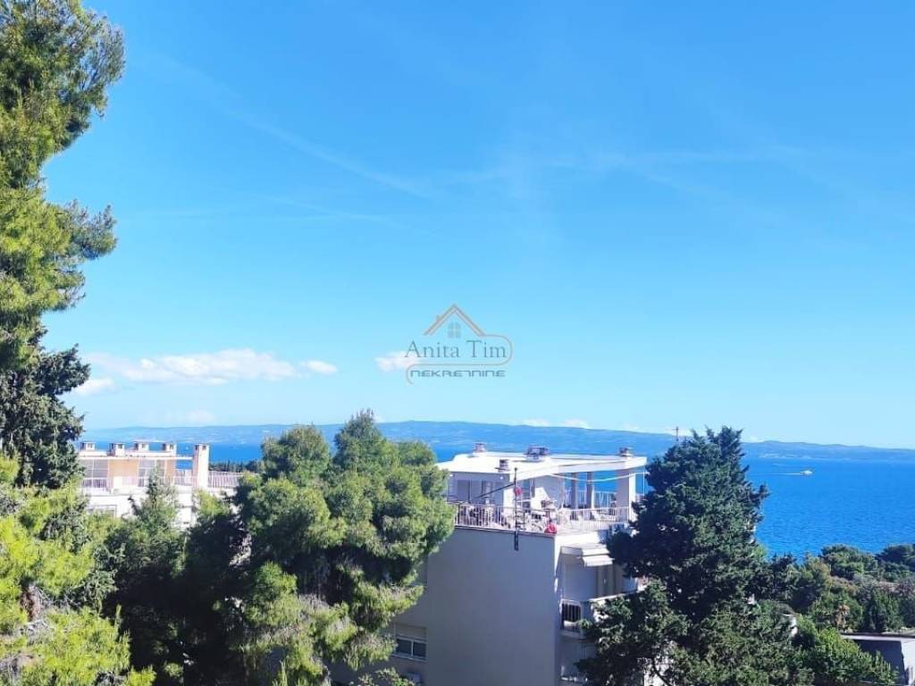 Flat in a building, Sale, Split, Split