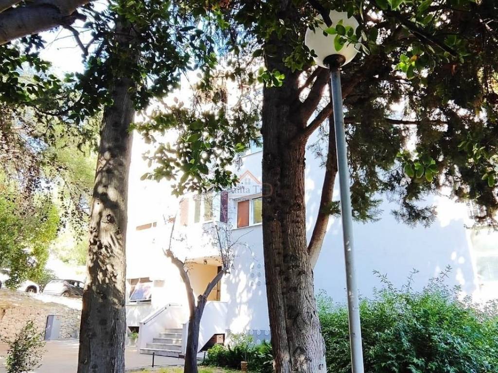 Flat in a building, Sale, Split, Split