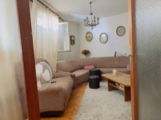 Flat in a building, Sale, Split, Split