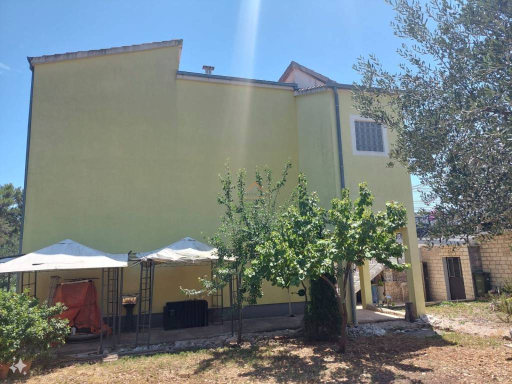 House with apartments, Sale, Marina, Marina