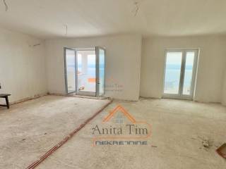 Flat in a new building, Sale, Dugi rat, Jesenice