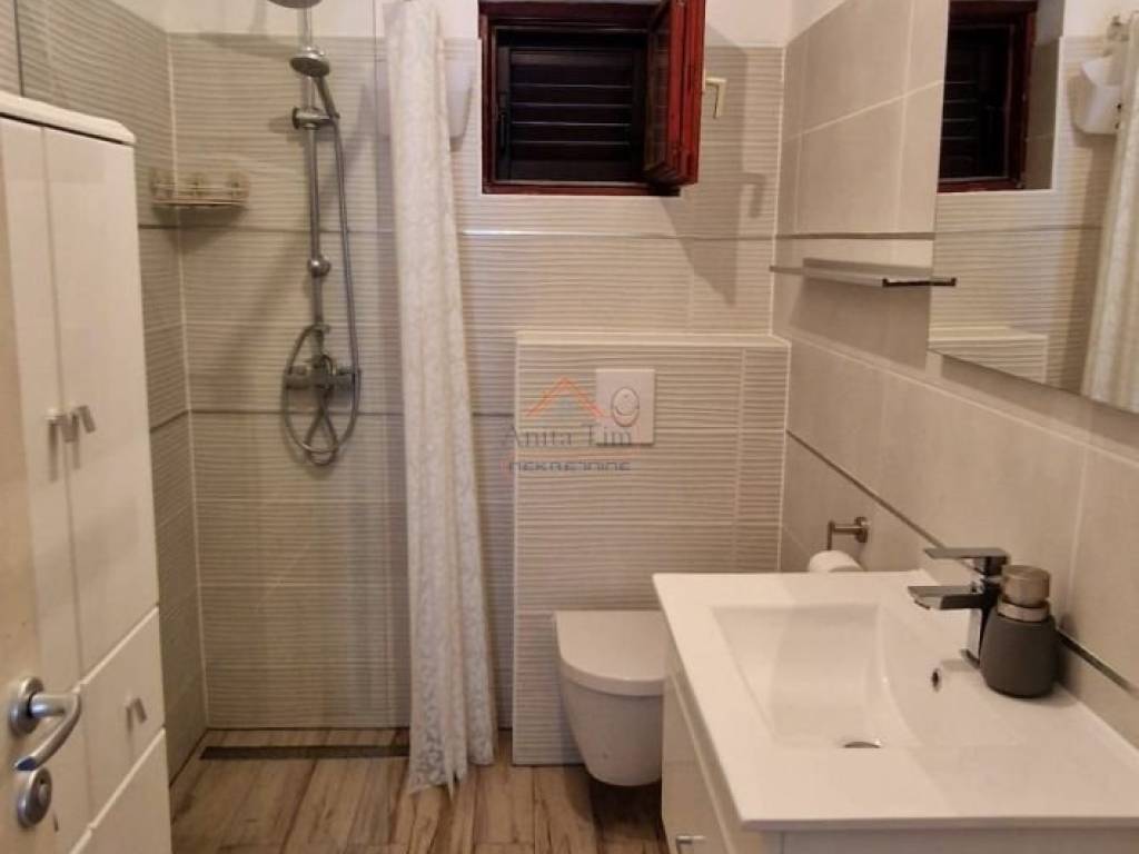 House with apartments, Sale, Marina, Marina