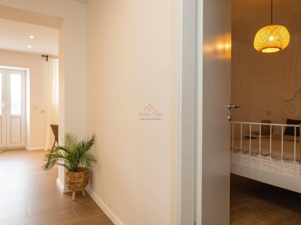 Flat in a house, Sale, Supetar, Supetar