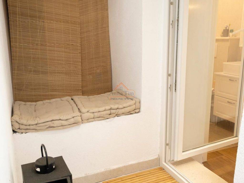 Flat in a house, Sale, Supetar, Supetar