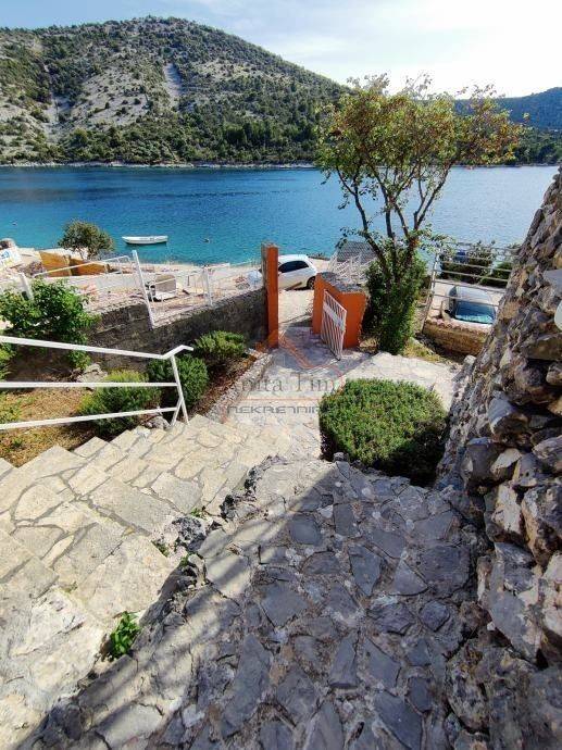 House by the sea, Sale, Marina, Vinišće