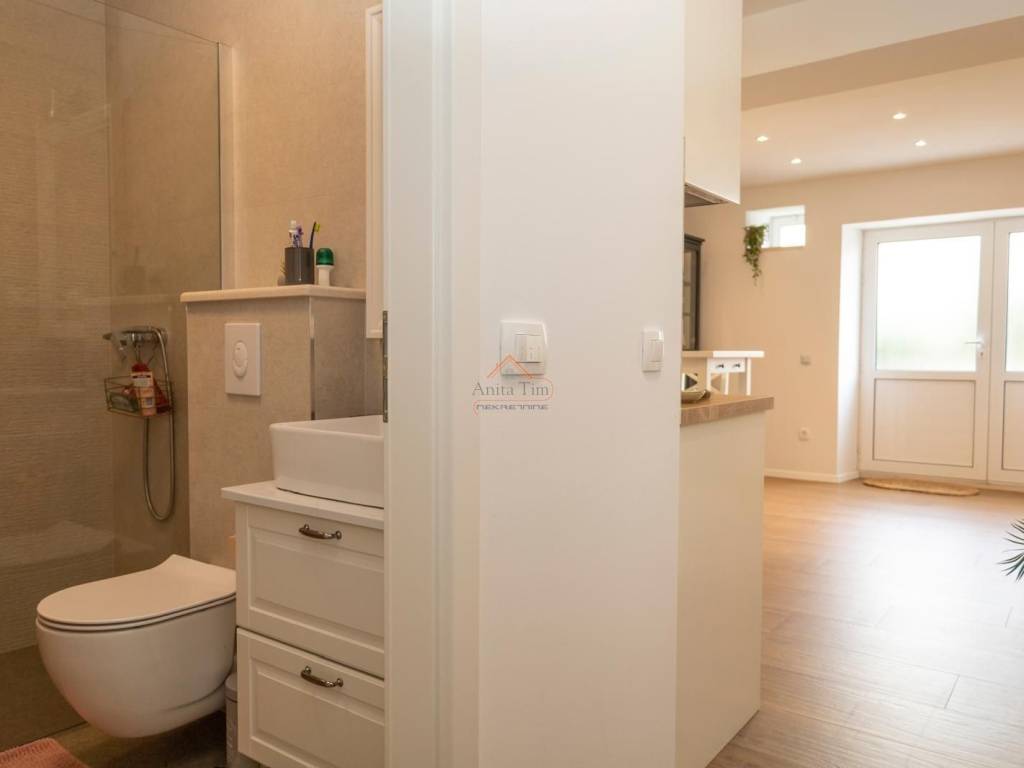 Flat in a house, Sale, Supetar, Supetar