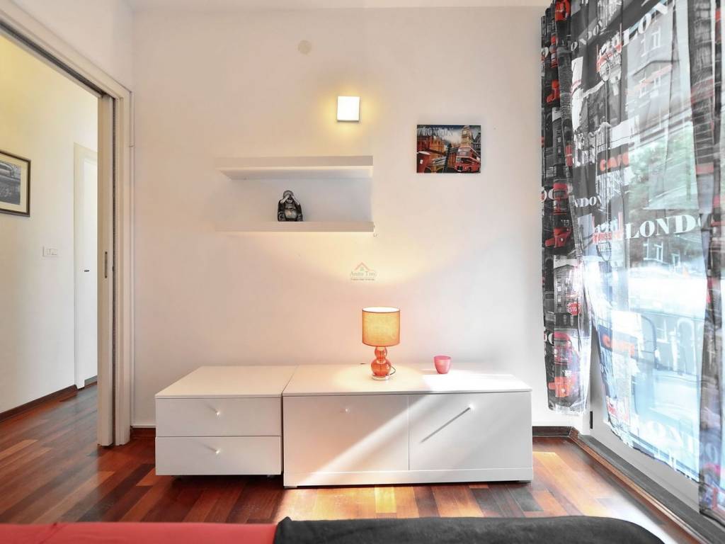 Flat in a building, Sale, Split, Split