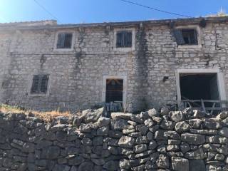 Stone house, Sale, Pučišća, Pučišća