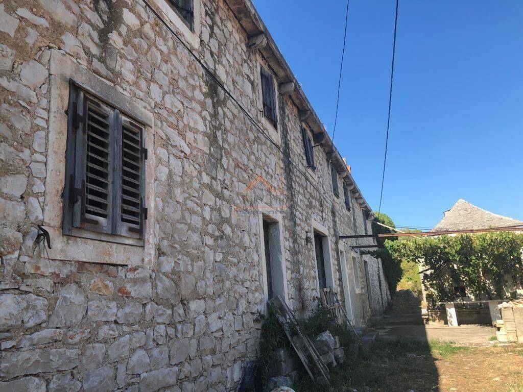 Stone house, Sale, Pučišća, Pučišća