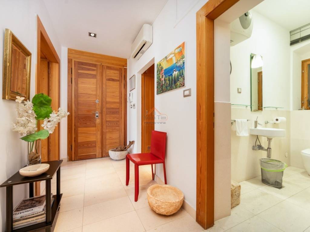Flat in a building, Rent, Split, Split