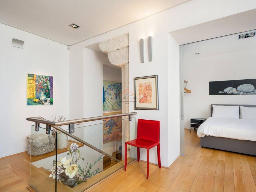 Flat in a building, Rent, Split, Split