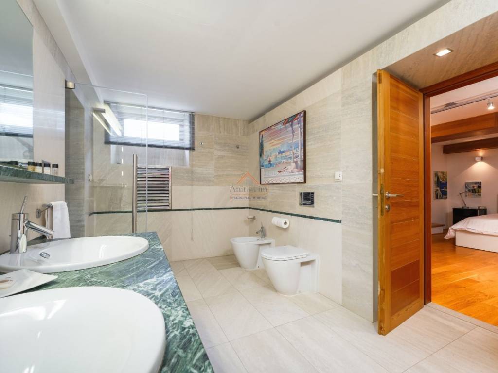 Flat in a building, Rent, Split, Split